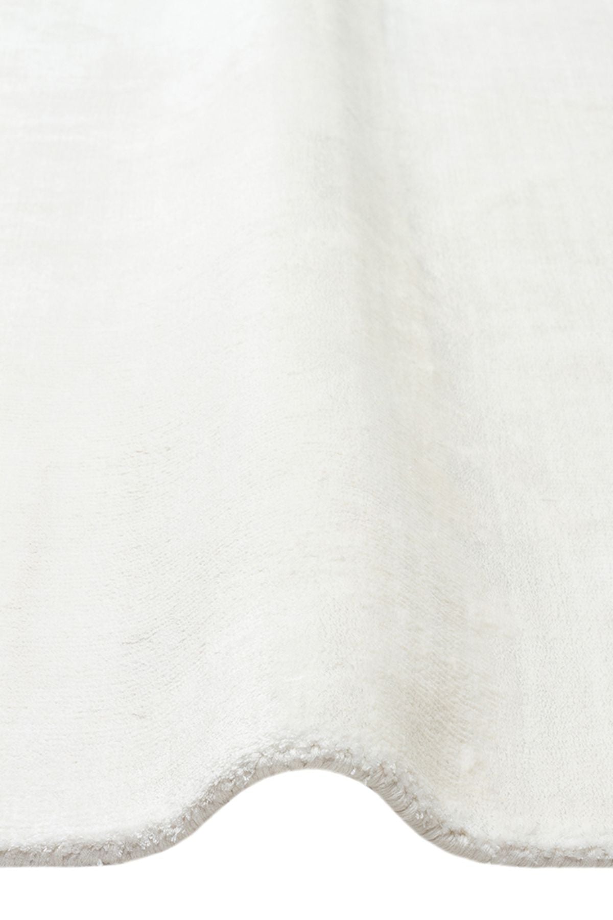 Alure Beyaz El Dokuma Saf Bambu Halı Lüks Yumuşak Minimalist Modern Salon ve Oturma Odası Halısı - Beyaz