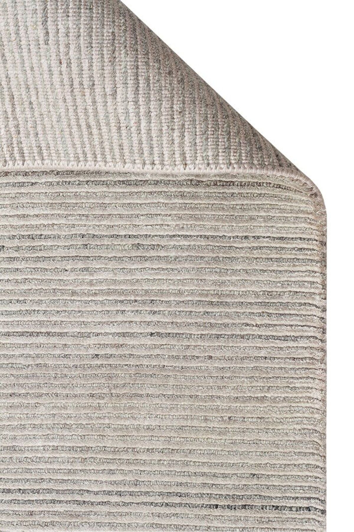 Siena Silver El Dokuma Teknikleriyle Özenle Üretilmiş, Doğal Bambu, Yün Karışımlı Salon Halısı - Gümüş
