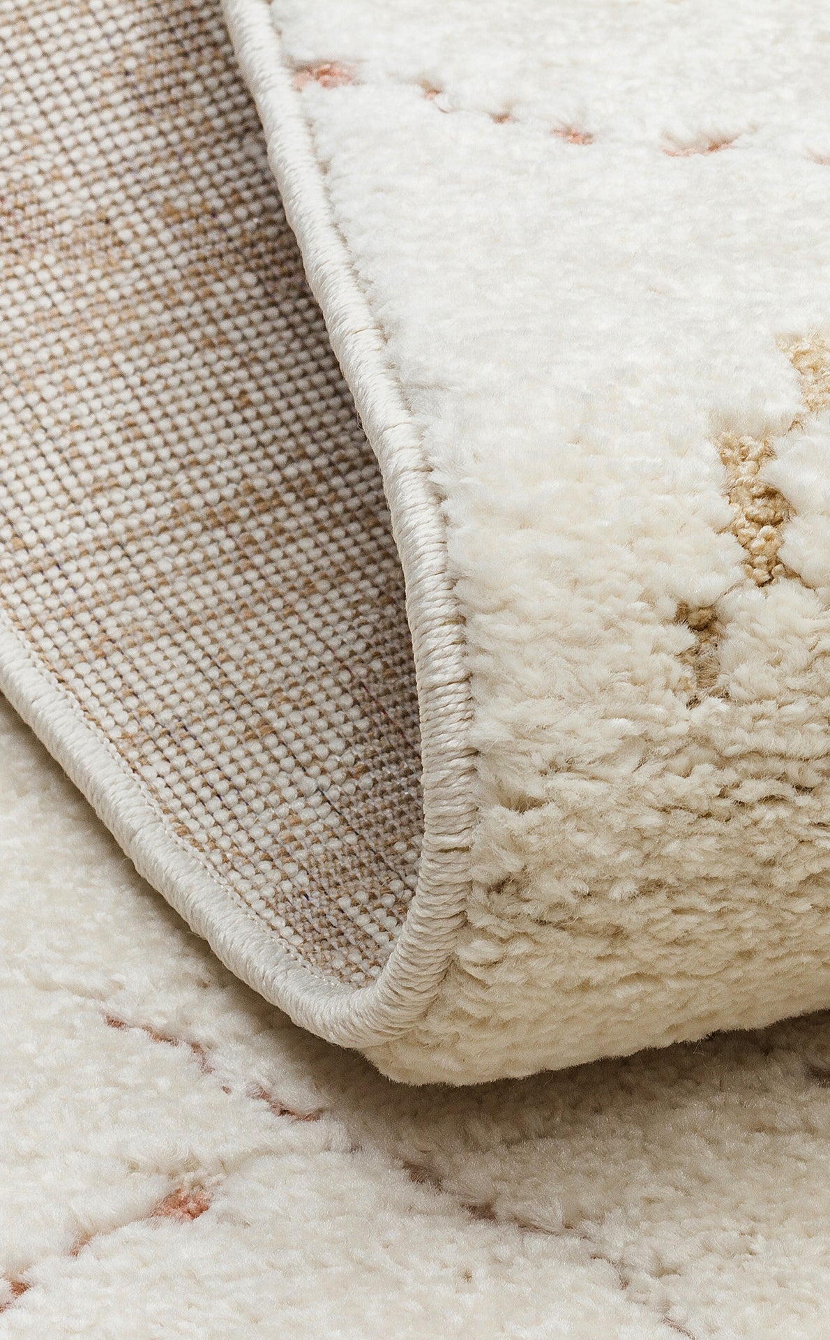 Petit Renkli Çizgili Toz Vermeyen Yumuşak Dokulu Makinede Yıkanabilir Bebek ve Çocuk Odası Halısı - Krem