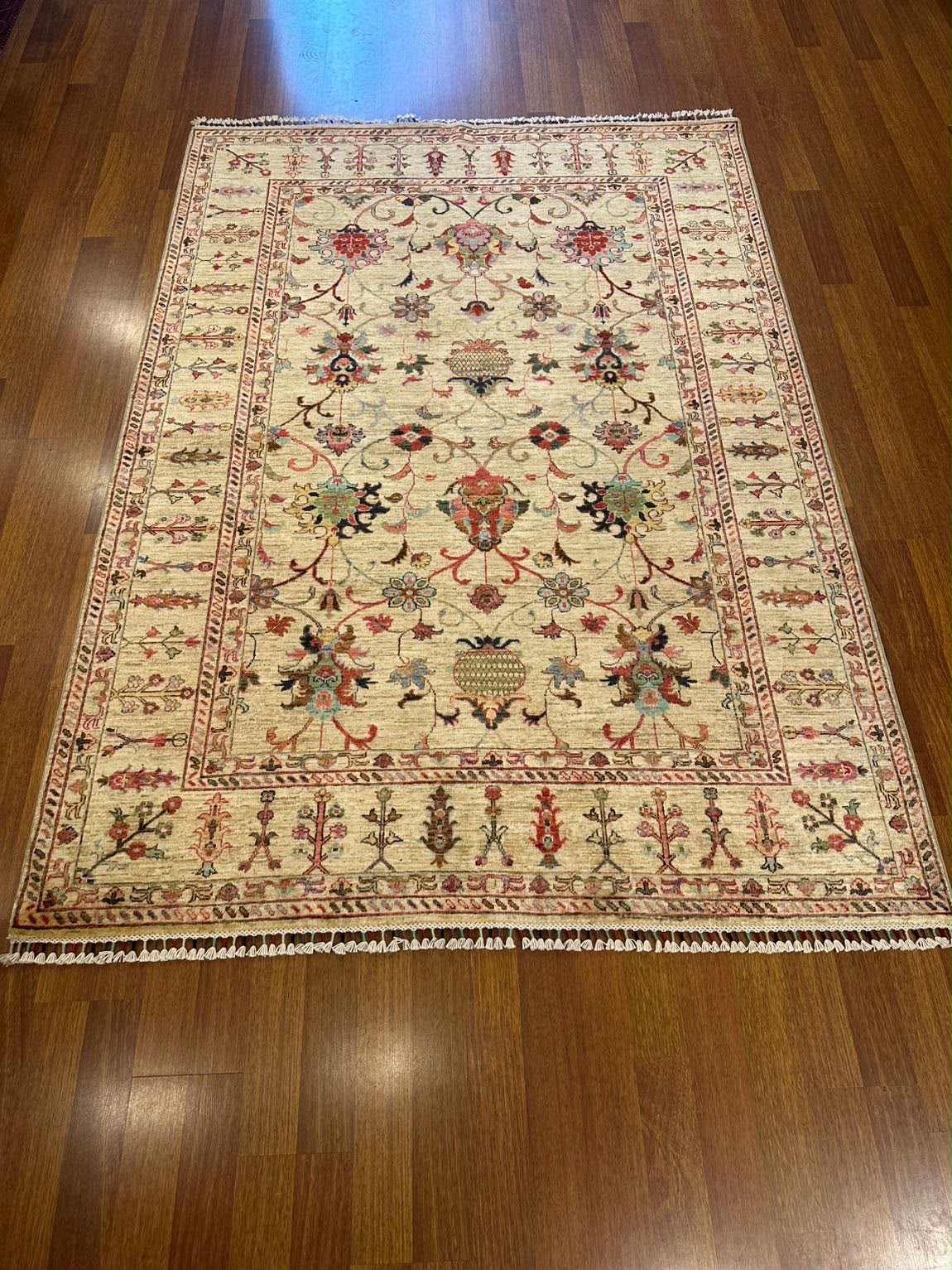 Sultani Bej El Dokuma Halı Geleneksel Anadolu Desenli Vintage Dekoratif Yün Salon Halısı - Bej