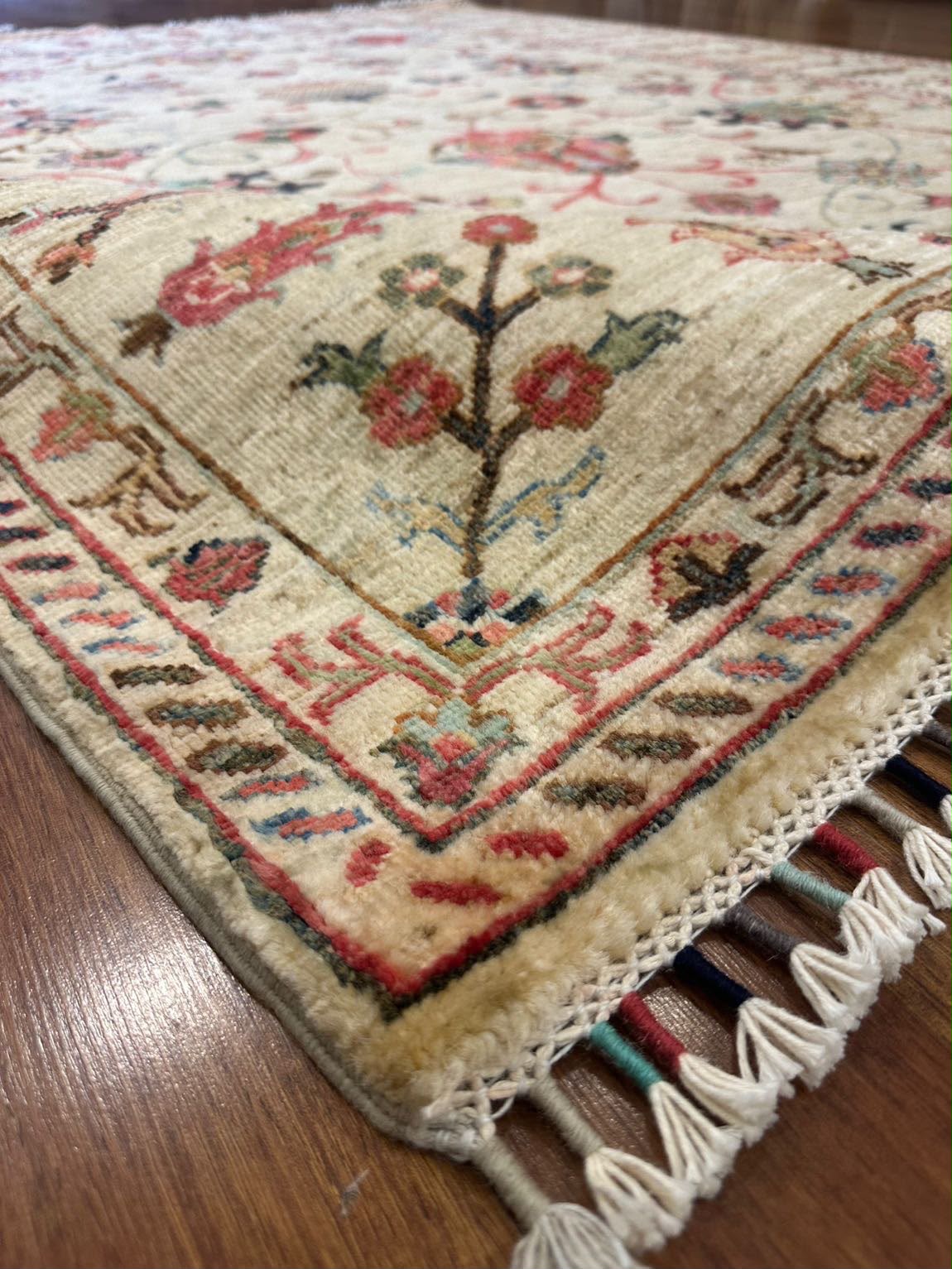 Sultani Bej El Dokuma Halı Geleneksel Anadolu Desenli Vintage Dekoratif Yün Salon Halısı - Bej