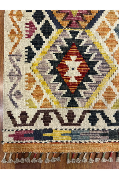 Miras Serisi Bej Kök Boya El Emeği Doğal İplik Anadolu Etnik Desenler Geleneksel Kilim Koleksiyonu - Bej