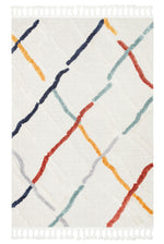 Stylish Decorative Rug with Colorful Ethnic Patterns and a Soft Texture