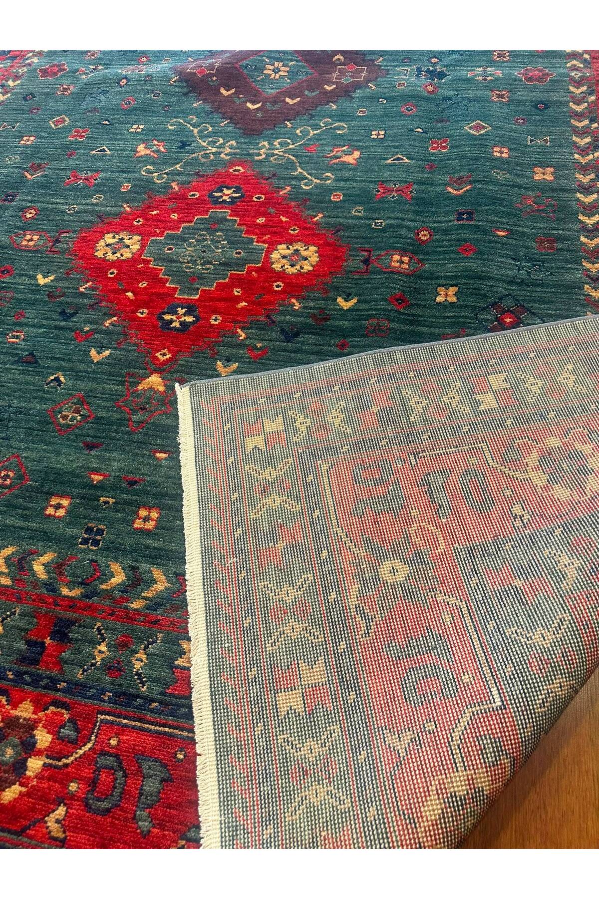 Geleneksel Madalyon Desen El Dokuma Yeşil Etnik Geometrik Motifli Vintage Dekoratif Salon Halısı - Pembe