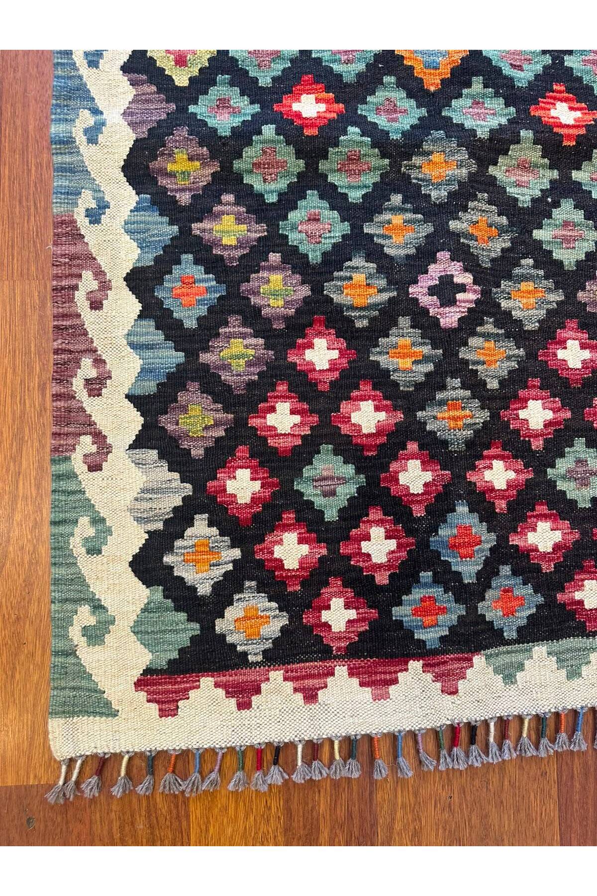 EFSANE El Dokuma Kök Boya Kilim Etnik Vintage Anadolu Desenli Bohem Salon Dekoratif Kilim - Siyah
