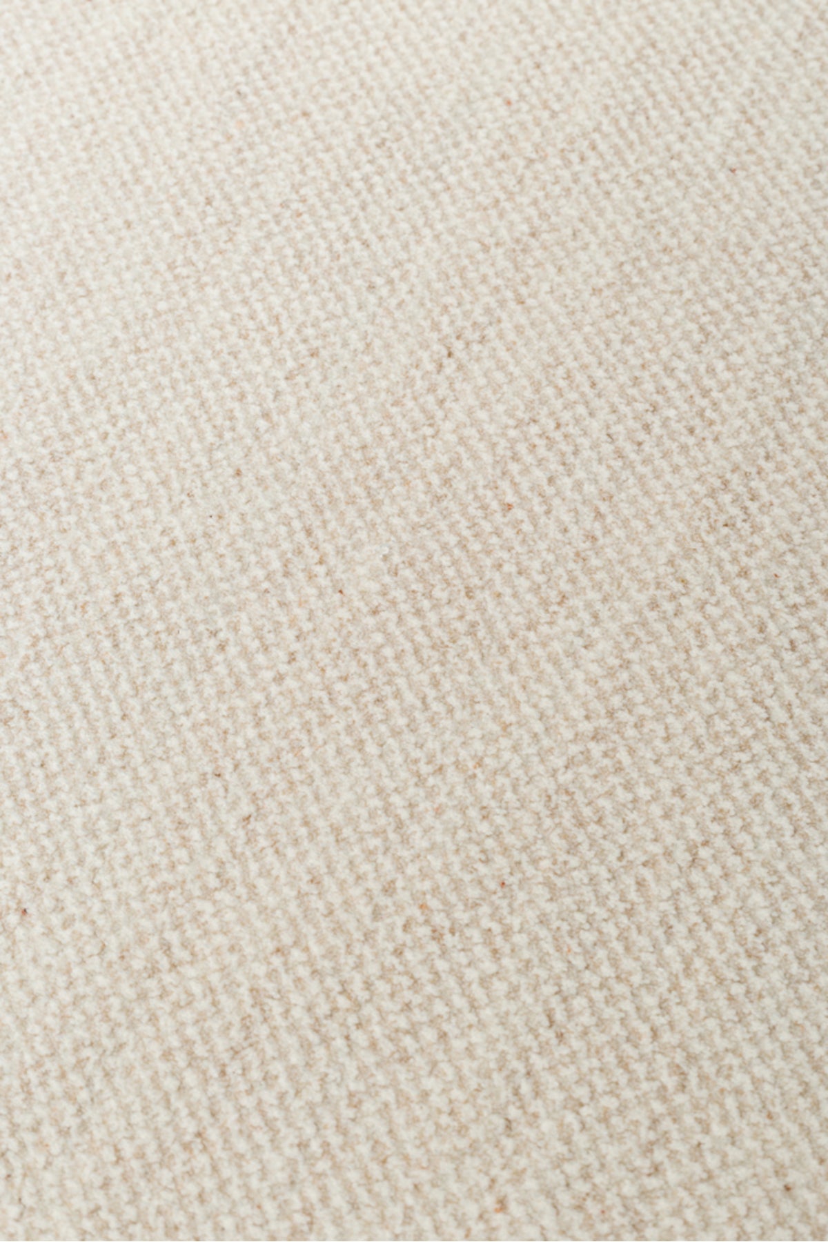Liora Krem Yumuşak Hav Vermez Polyester Saçaklı Modern Makine Halısı Salon Yatak Odası Halısı - Krem