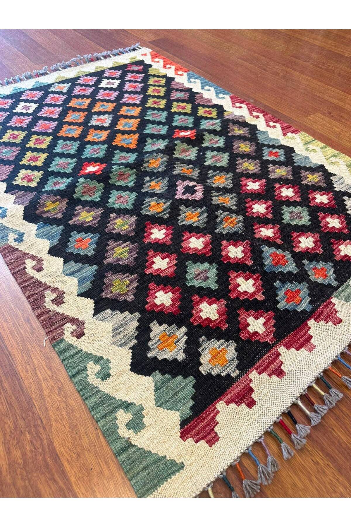 EFSANE El Dokuma Kök Boya Kilim Etnik Vintage Anadolu Desenli Bohem Salon Dekoratif Kilim - Siyah