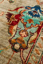 Sultani El Dokuma Yün Klasik Açık Yeşil Çiçek Motifli Vintage Geleneksel Salon Halısı