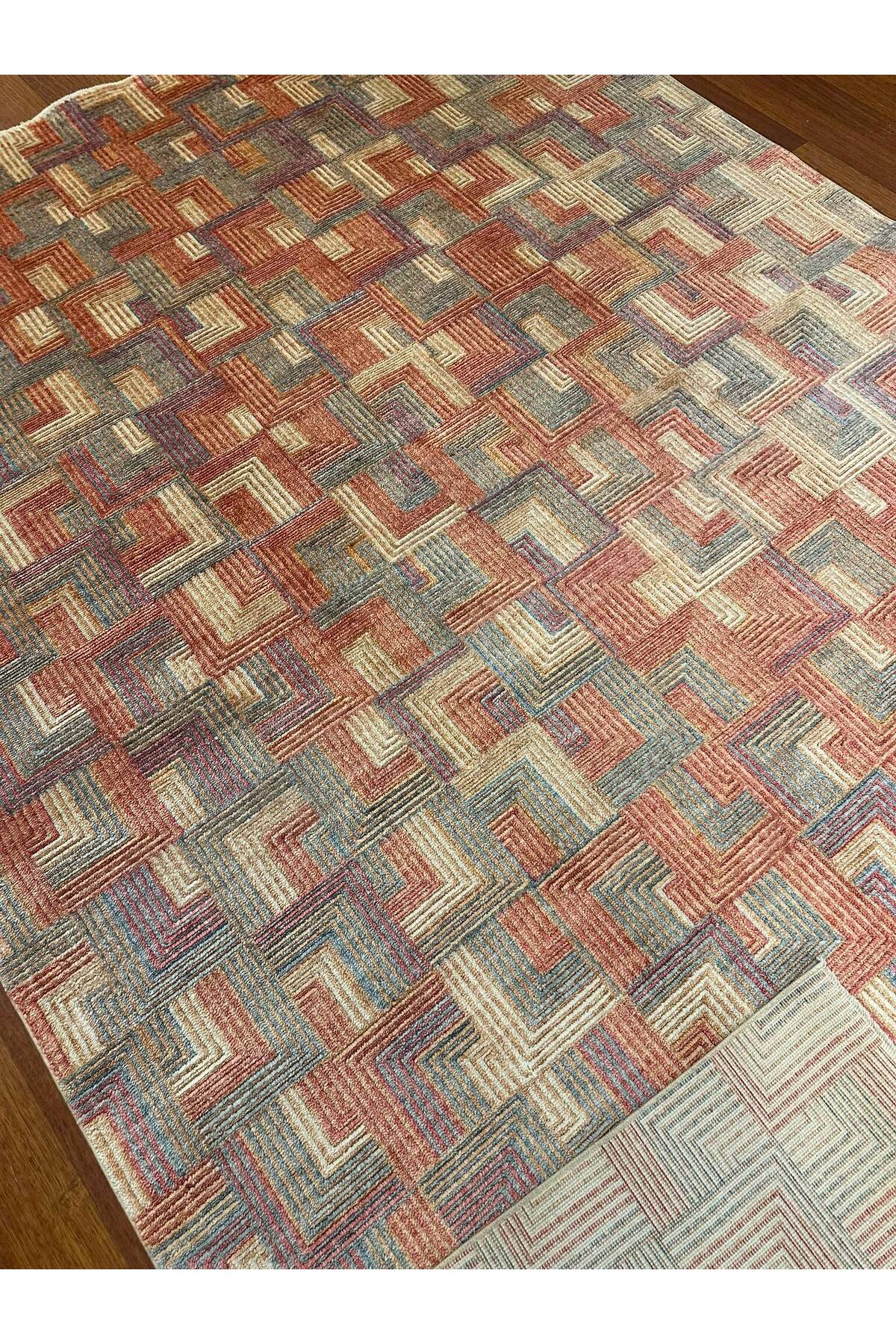 Modern Geometrik El Dokuma Çok Renkli Kiremit Bej Kare Desenli Çizgisel Dokulu Salon Halısı - Kahverengi
