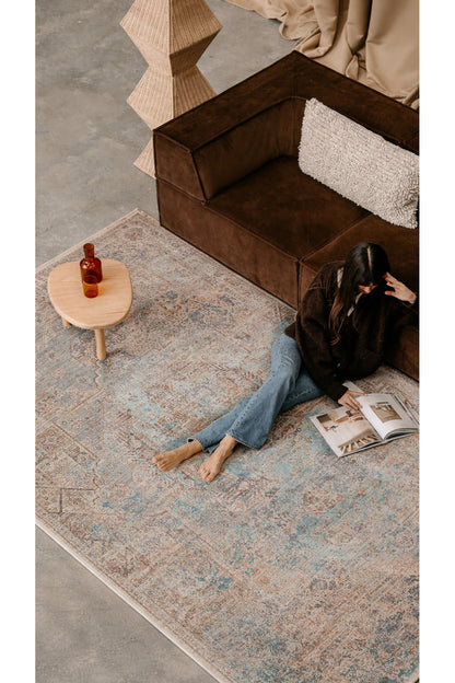 Patina Etnik Desen Klasik Vintage Kabartmalı Gri Mavi Sık Dokuma Modern Otantik Salon Halısı