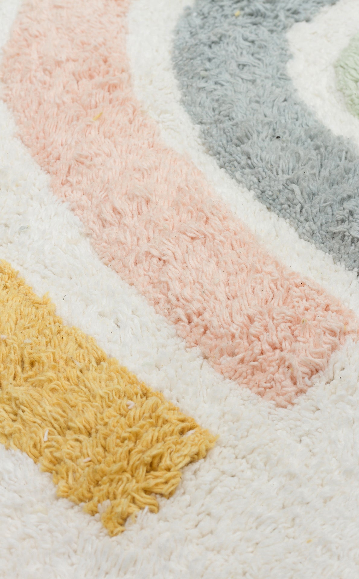 Bonny Gökkuşağı Desenli Yıkanabilir Kaydırmaz Taban Yumuşak Yüzeyli Çocuk Odası Halısı - Sarı