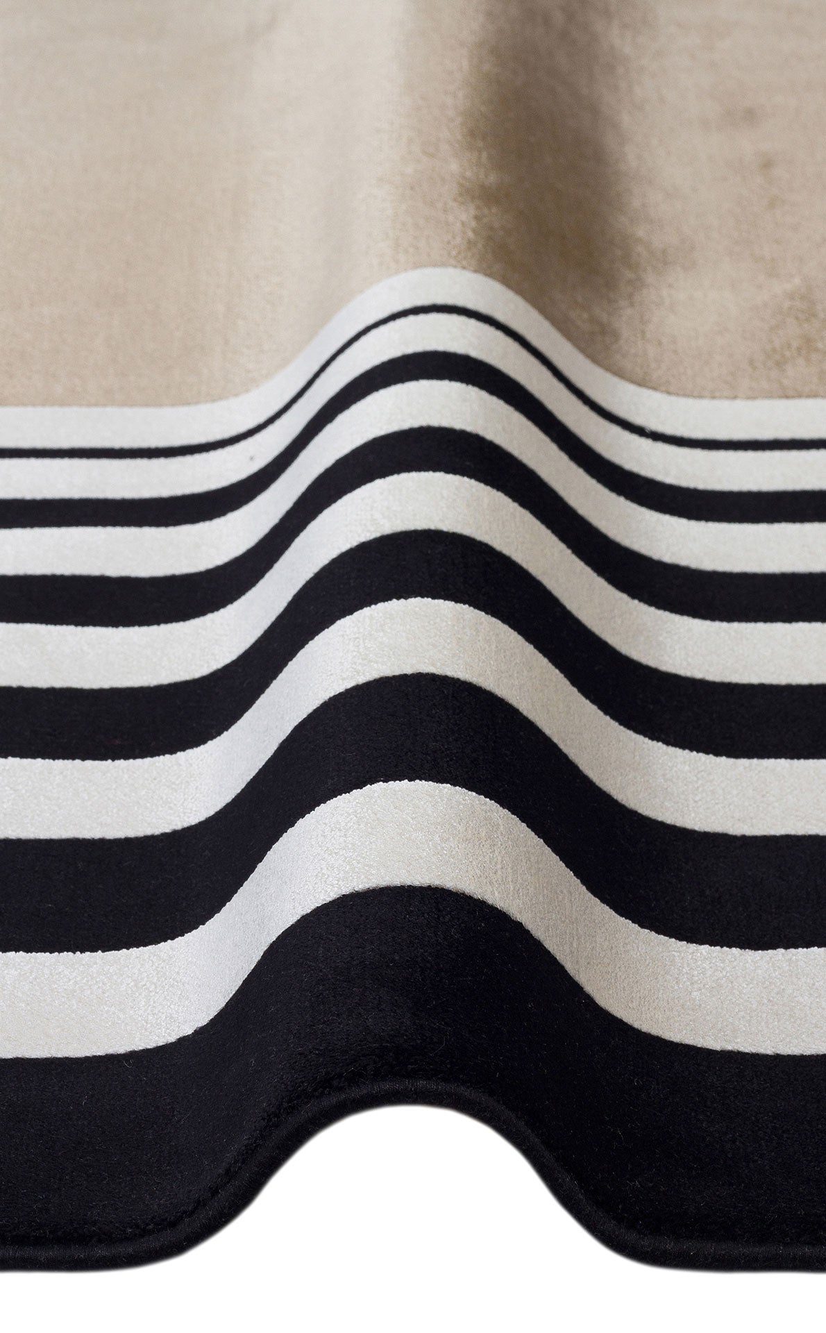 Riviera Modern Asimetrik Geometrik Desenli Krem Siyah Altın Rengi Viskon Polyester Şık Salon Halısı