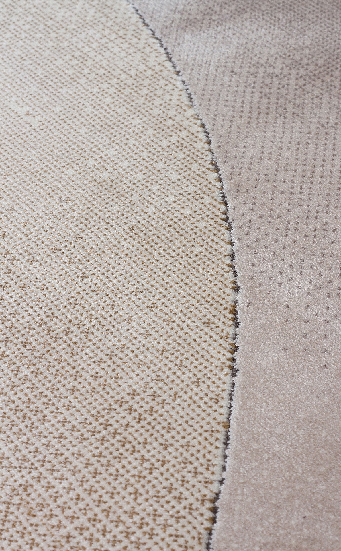 Riviera Modern Oval Geometrik Desenli Krem Siyah Altın Rengi Viskon Polyester Şık Salon Halısı