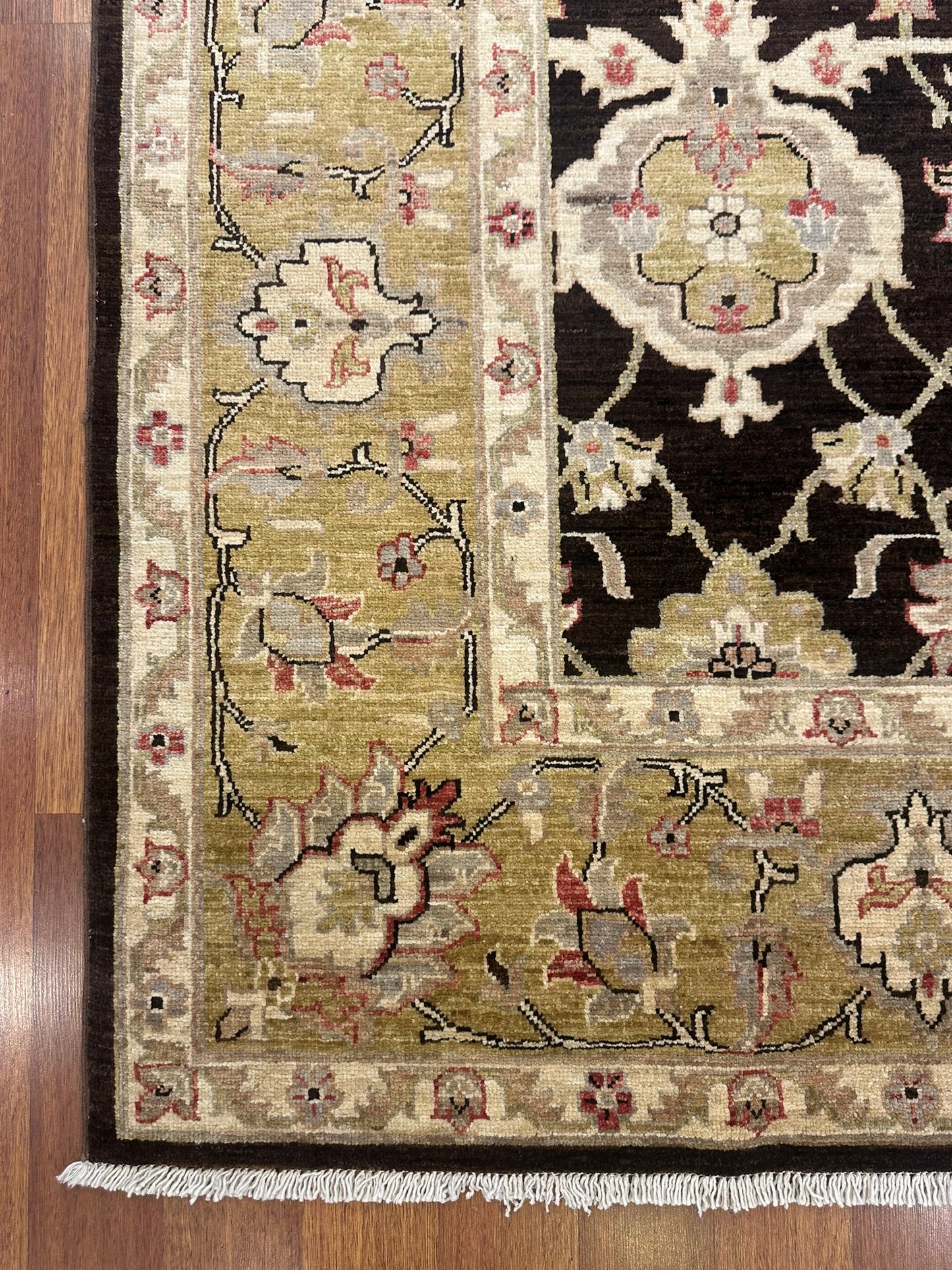 Antik Uşak Desenli Halı – İran El Dokuma, Doğal Yün ve Bitkisel Boya Özel Üretim Salon Halısı - Kahverengi