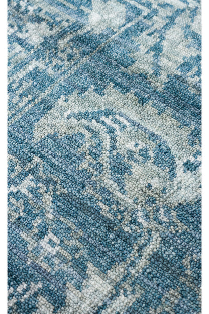 Atlas Serisi Halı Lacivert Uşak Desen Saçaklı Lyocell Dokulu Özel Tezgah Salon Halısı