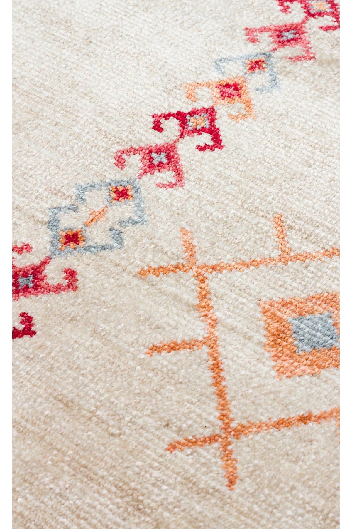 Efsun El Emeği Bej Etnik Çizgili Desen Lyocell Özel Tezgah Saçaklı Salon Halısı