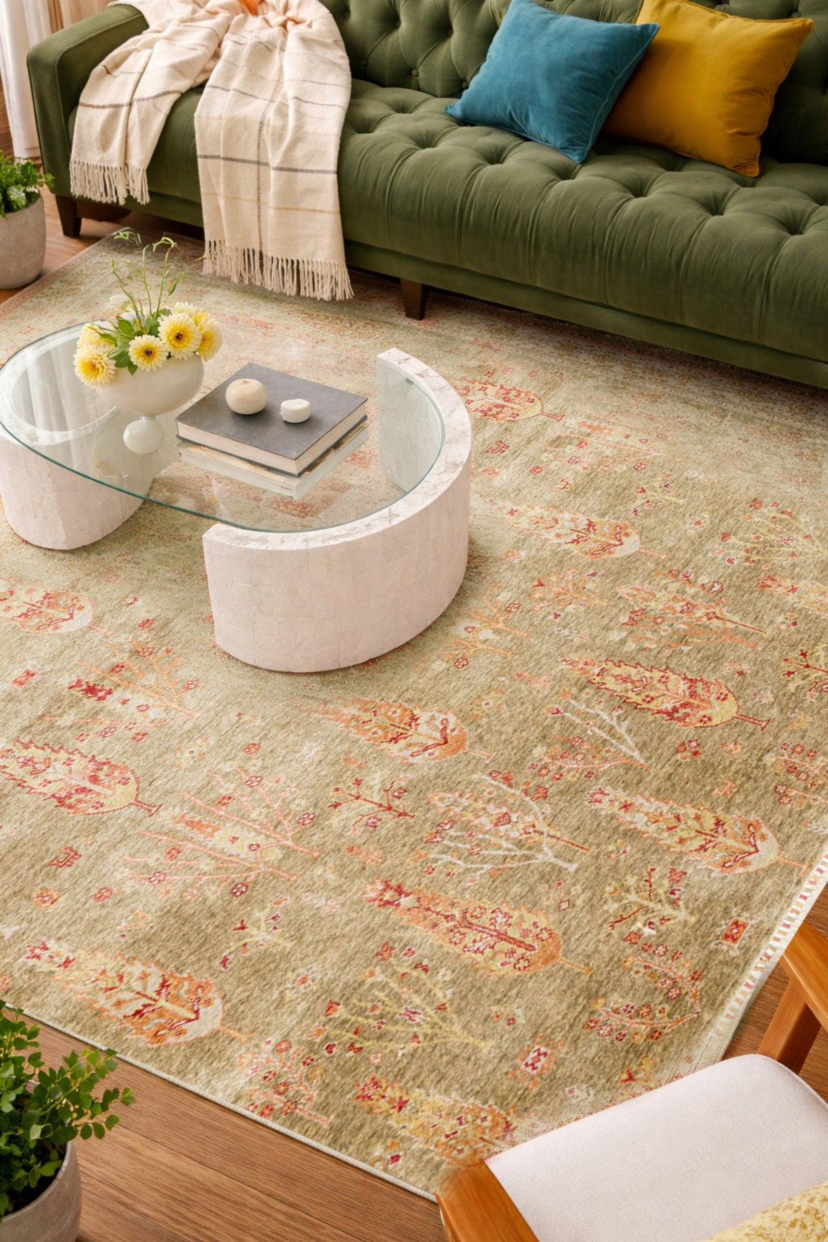 Efsun El Emeği Hayat Ağacı Desenli Açık Yeşil Lyocell Özel Tezgah Uşak Desen Saçaklı Salon Halısı