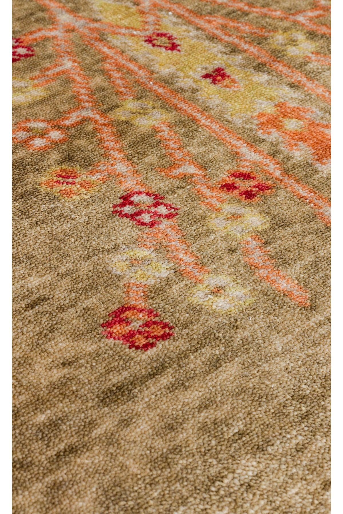 Efsun El Emeği Hayat Ağacı Desenli Açık Yeşil Lyocell Özel Tezgah Uşak Desen Saçaklı Salon Halısı