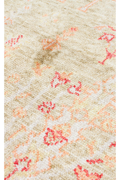 Efsun El Emeği Hayat Ağacı Desenli Açık Yeşil Lyocell Özel Tezgah Uşak Desen Saçaklı Salon Halısı