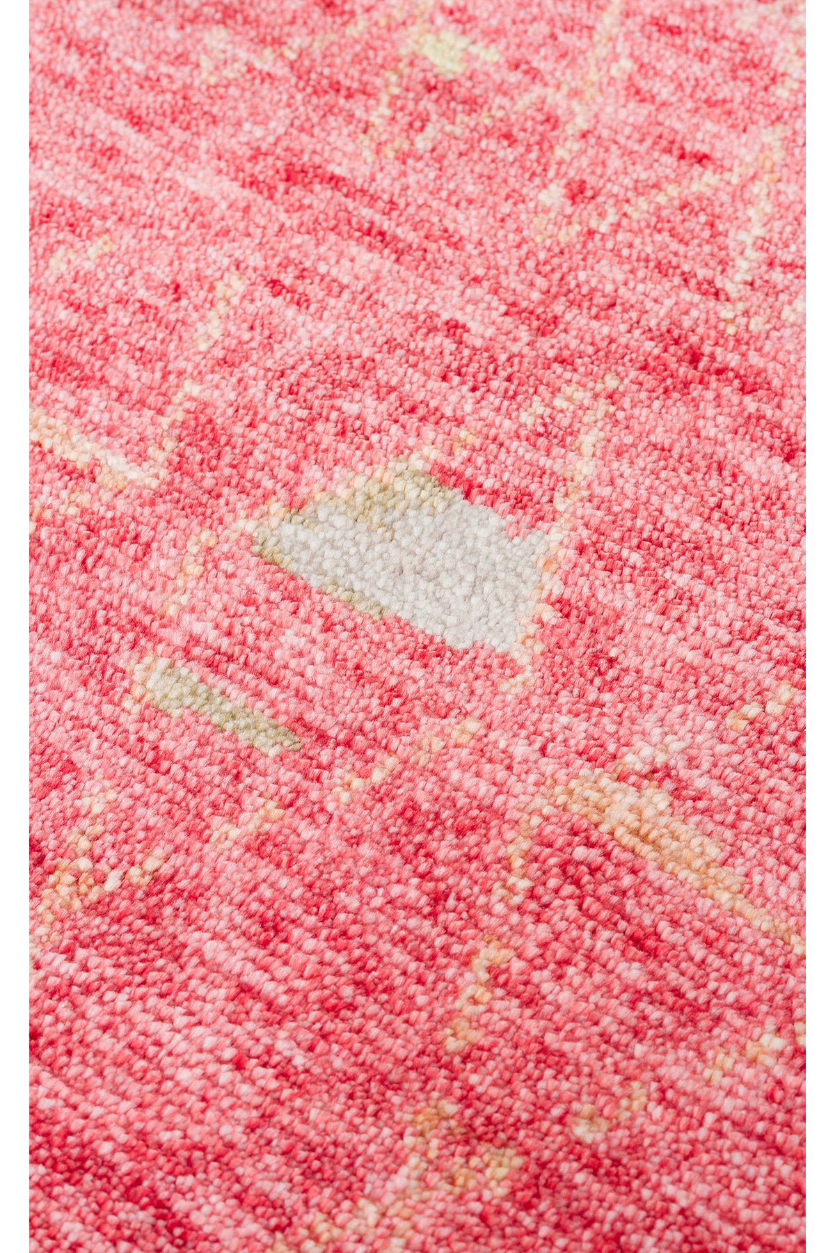 Efsun El Emeği Kırmızı Renk Lyocell Özel Tezgah Etnik Uşak Desen Saçaklı Salon Halısı