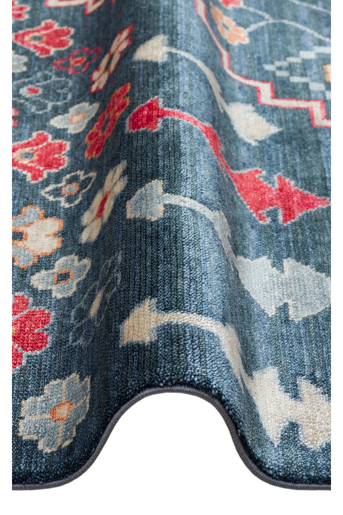 Efsun El Emeği Lacivert Lyocell Özel Tezgah Modern Uşak Desenli Saçaklı Salon Halısı