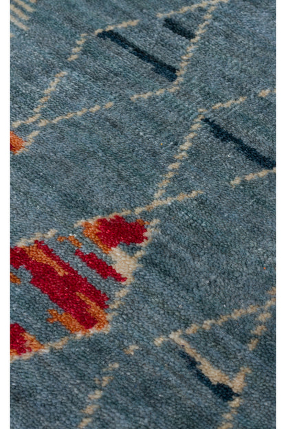 Efsun El Emeği Mavi Etnik Desenli Lyocell Özel Tezgah Uşak Desen Saçaklı Salon Halısı