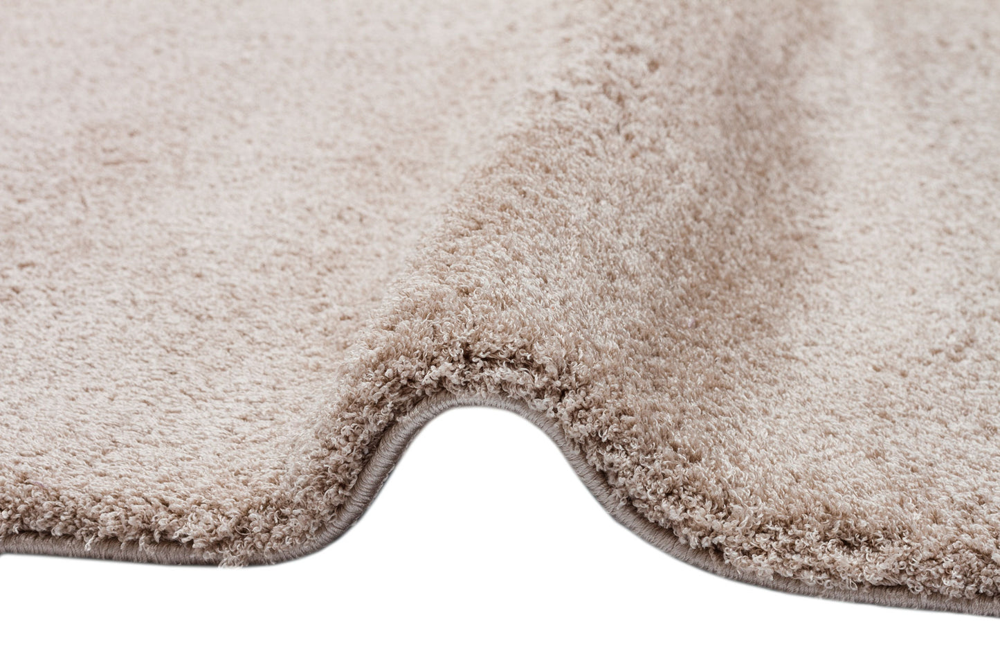 Soft Textured Fluffy Easy to Use Bedroom Living Room Carpet Antiallergic Modern Beige Shaggy Carpet