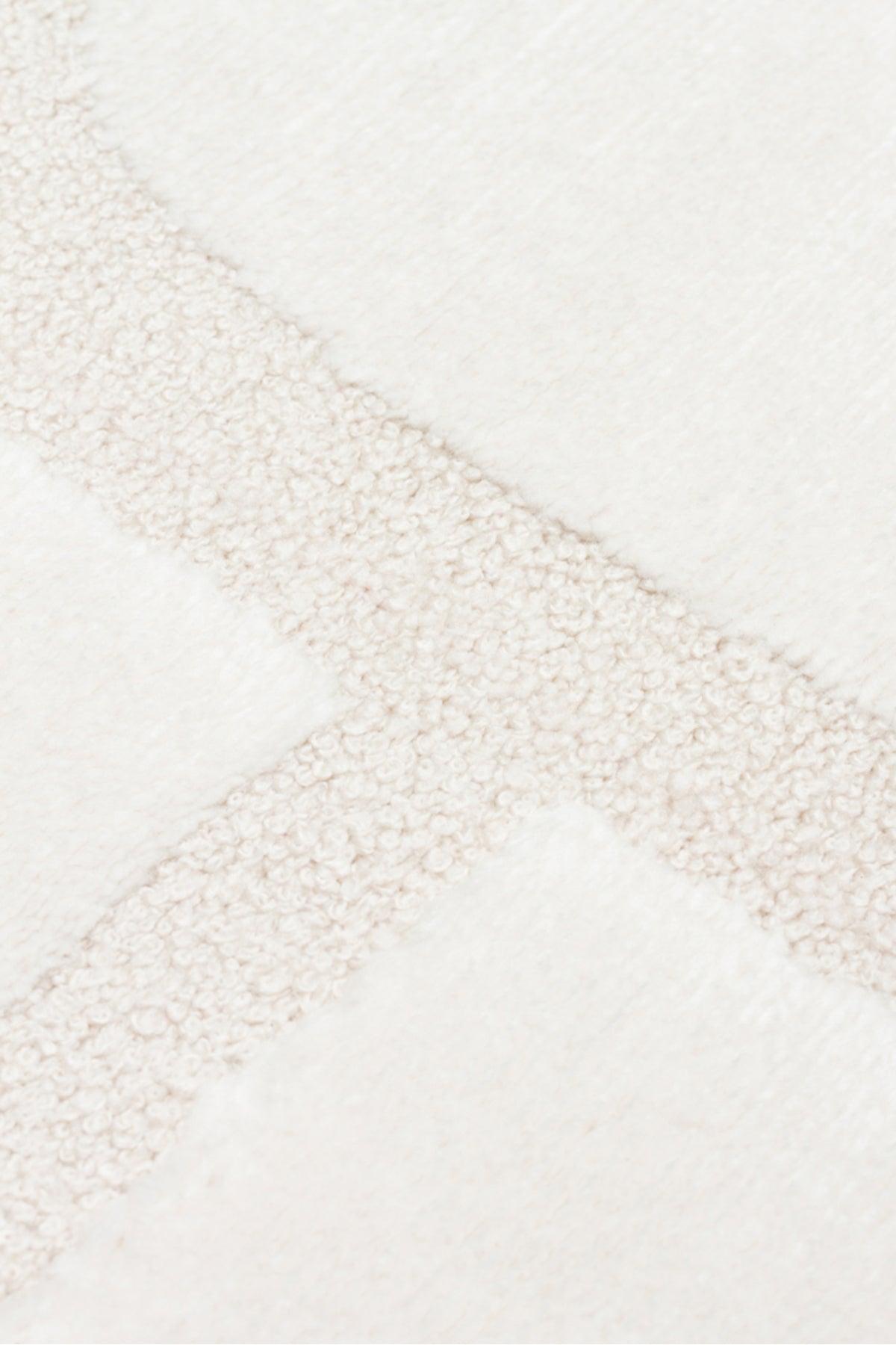 Linea Series Cream-Colored, Soft-Touch Textured, Modern and Stylish Machine-Made Living Room Rug