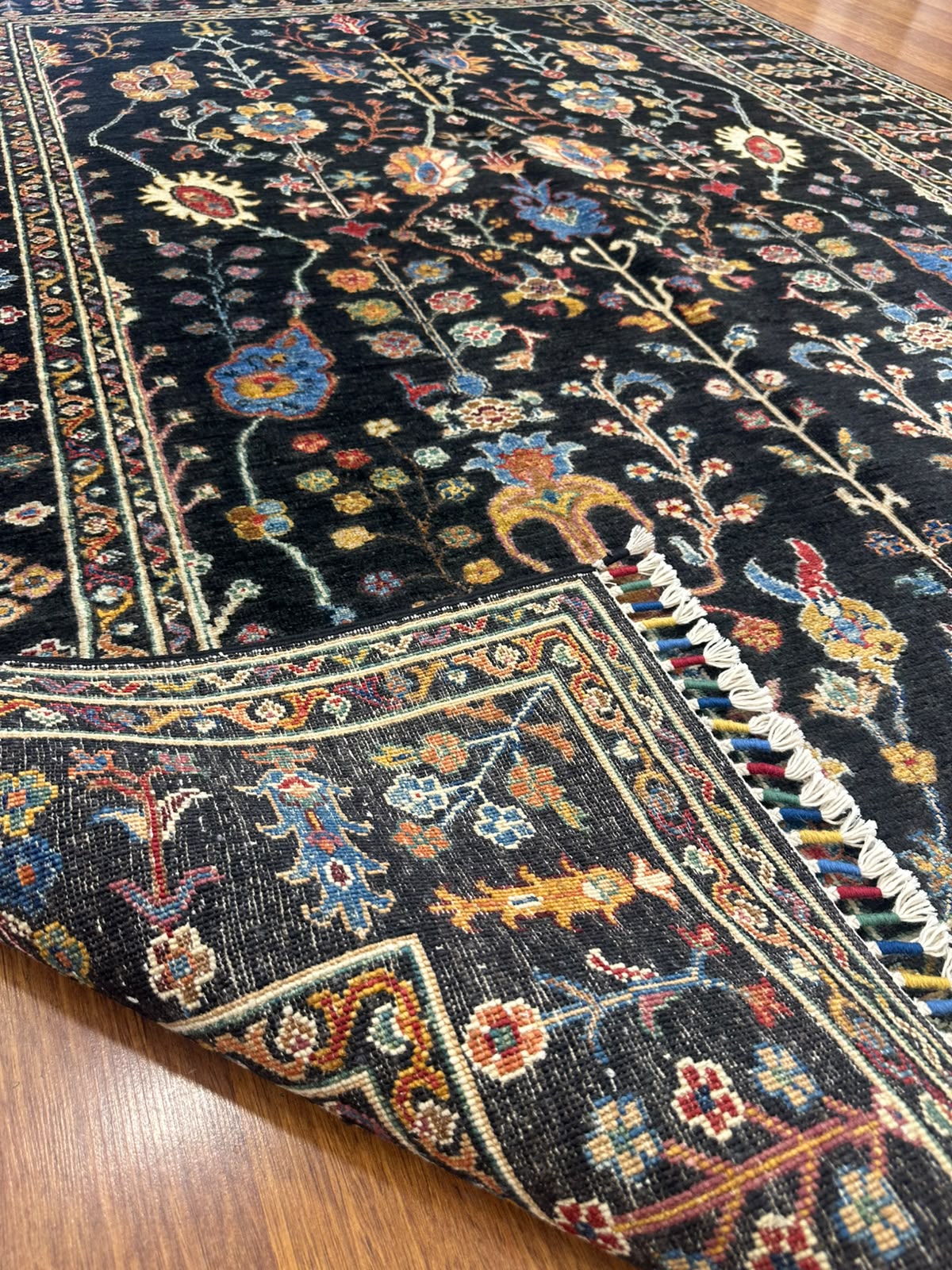 Sultani Siyah El Dokuma Halı Geleneksel Anadolu Desenli Vintage Dekoratif Yün Salon Halısı - Siyah