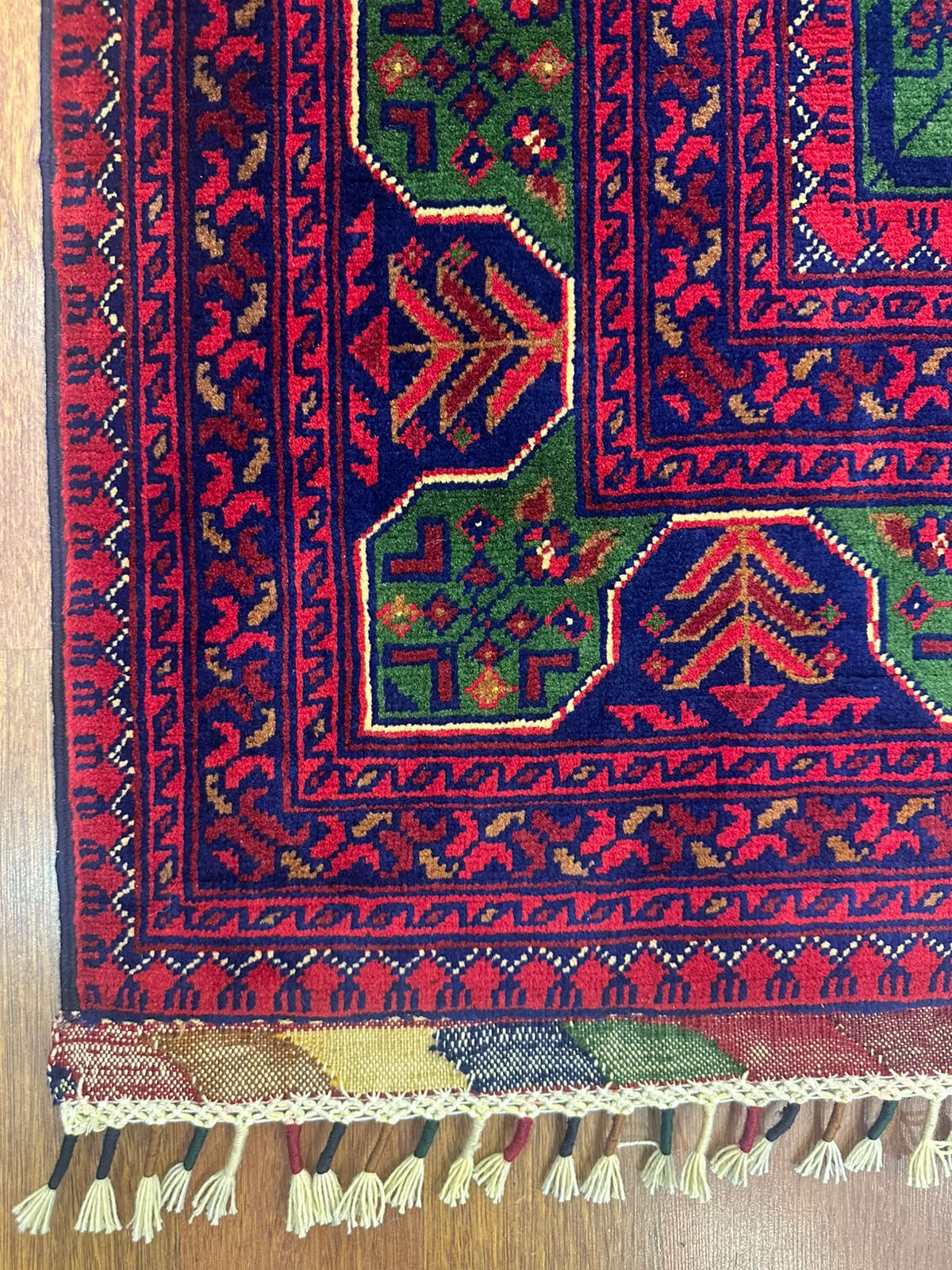 Hamyap Kırmızı Yeşil Geleneksel Desenli El Dokuma Vintage Yün Vintage Klasik Salon Halısı - Mor