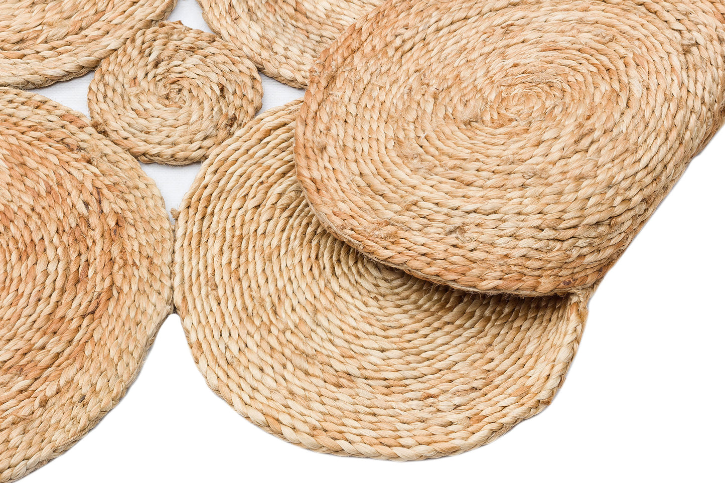 Durable Weave Natural Handmade Jute Wicker Round Oval Carpet Made with Hand Woven Jute Fibers